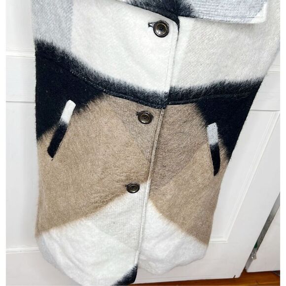 BLACK RIVET Women’s Wool Buffalo Plaid Button Front Sleeveless Vest/Coat Size S - Picture 5 of 6